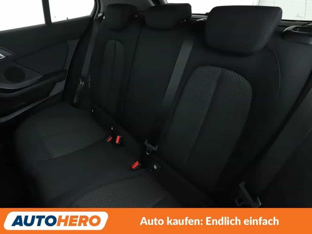 BMW 1 Series 120i Advantage Aut.*NAVI*LED*CAM*SHZ*TEMPO*ALU* 07/2021-photo-13