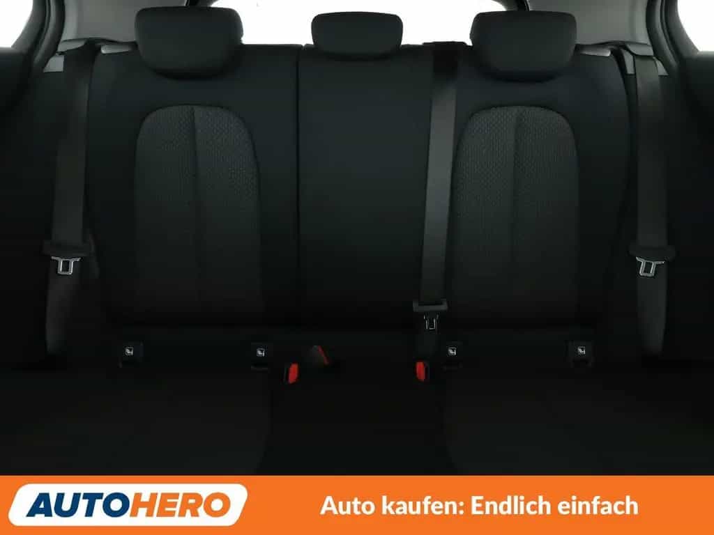 BMW 1 Series 120i Advantage Aut.*NAVI*LED*CAM*SHZ*TEMPO*ALU* 07/2021-photo-15