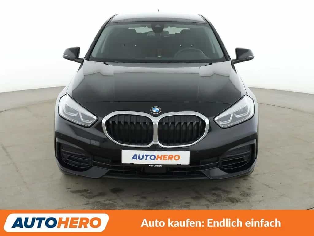 BMW 1 Series 120i Advantage Aut.*NAVI*LED*CAM*SHZ*TEMPO*ALU* 07/2021-photo-8