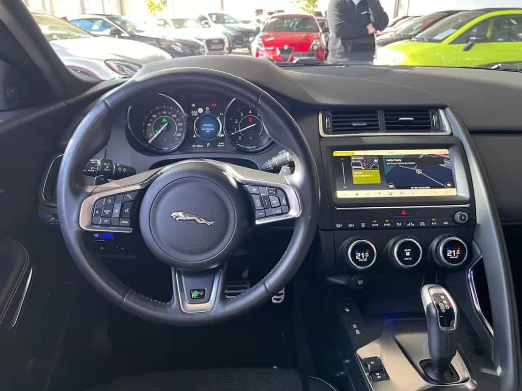Jaguar E-Pace P200 R-Dynamic AWD AHK BLACK PACK ACC 07/2019-photo-12