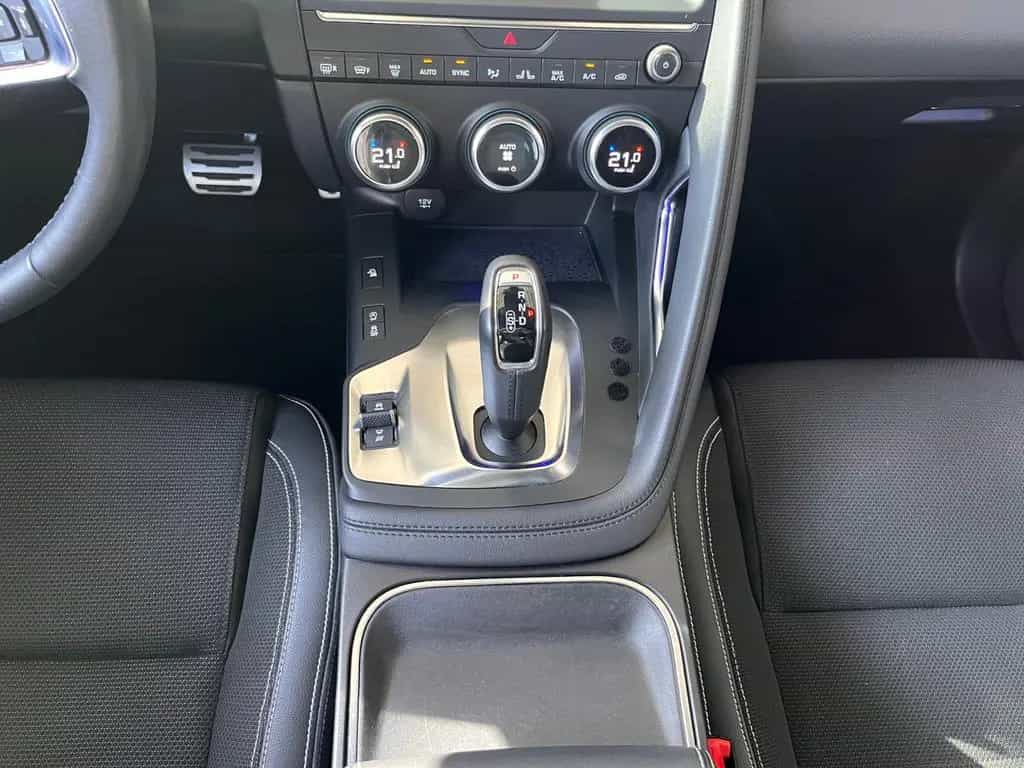 Jaguar E-Pace P200 R-Dynamic AWD AHK BLACK PACK ACC 07/2019-photo-19