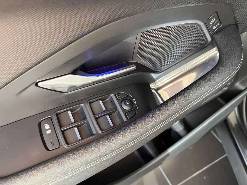 Jaguar E-Pace P200 R-Dynamic AWD AHK BLACK PACK ACC 07/2019-photo-9