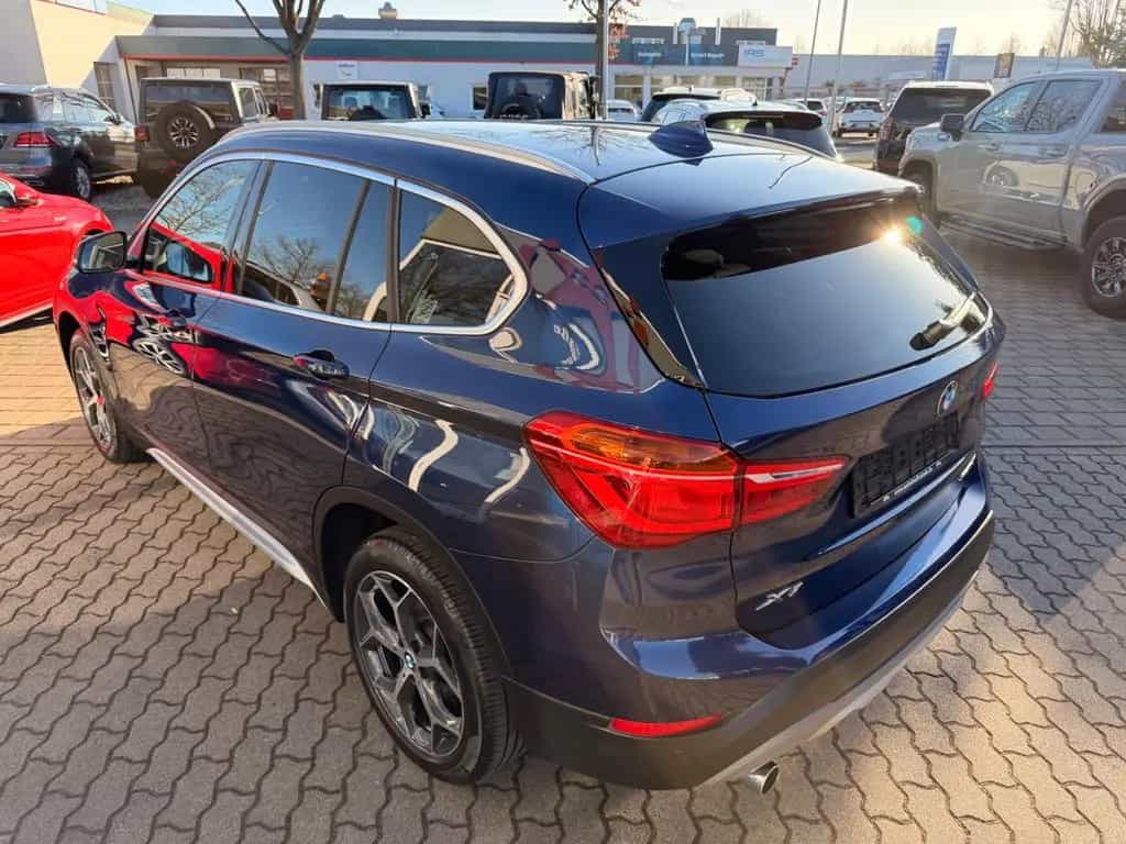 BMW X1 sDrive 18 i xLine 05/2018-photo-20