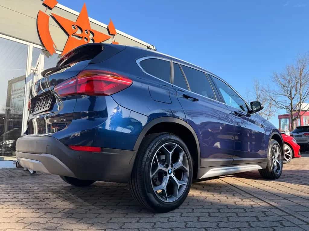 BMW X1 sDrive 18 i xLine 05/2018-photo-21