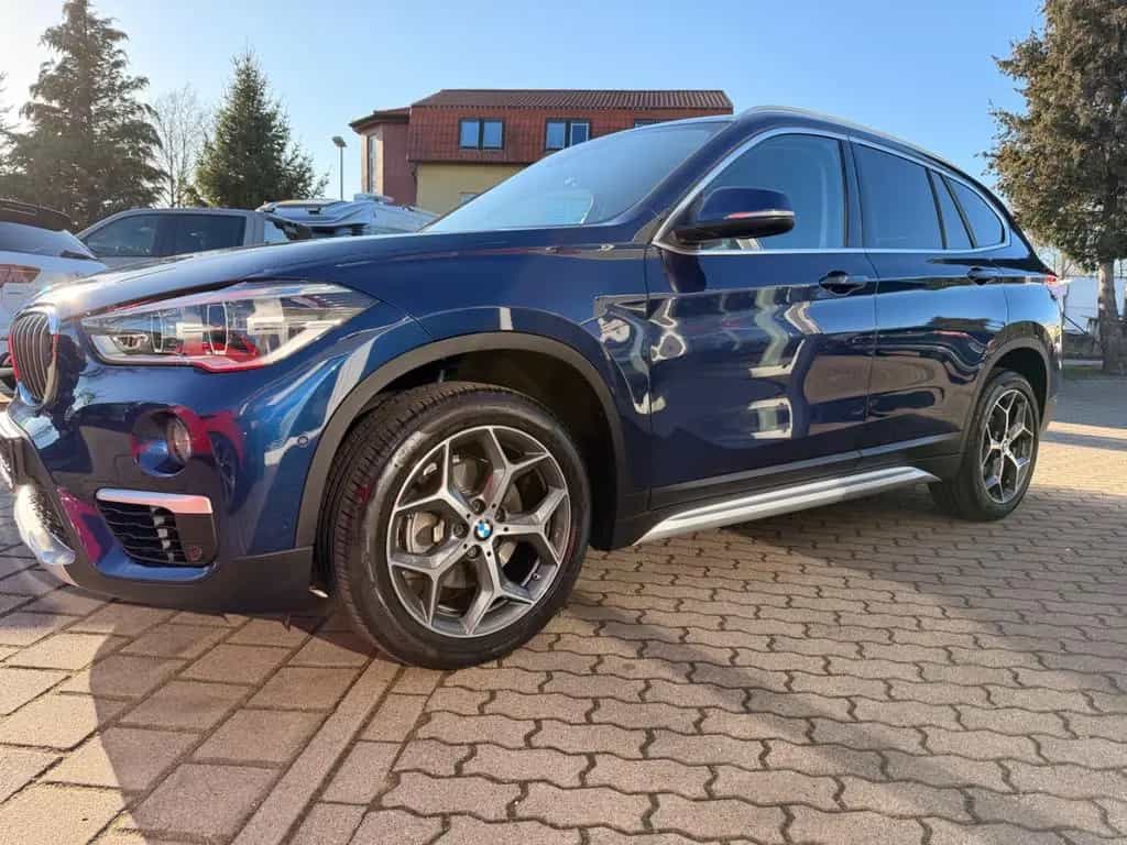BMW X1 sDrive 18 i xLine 05/2018-photo-25