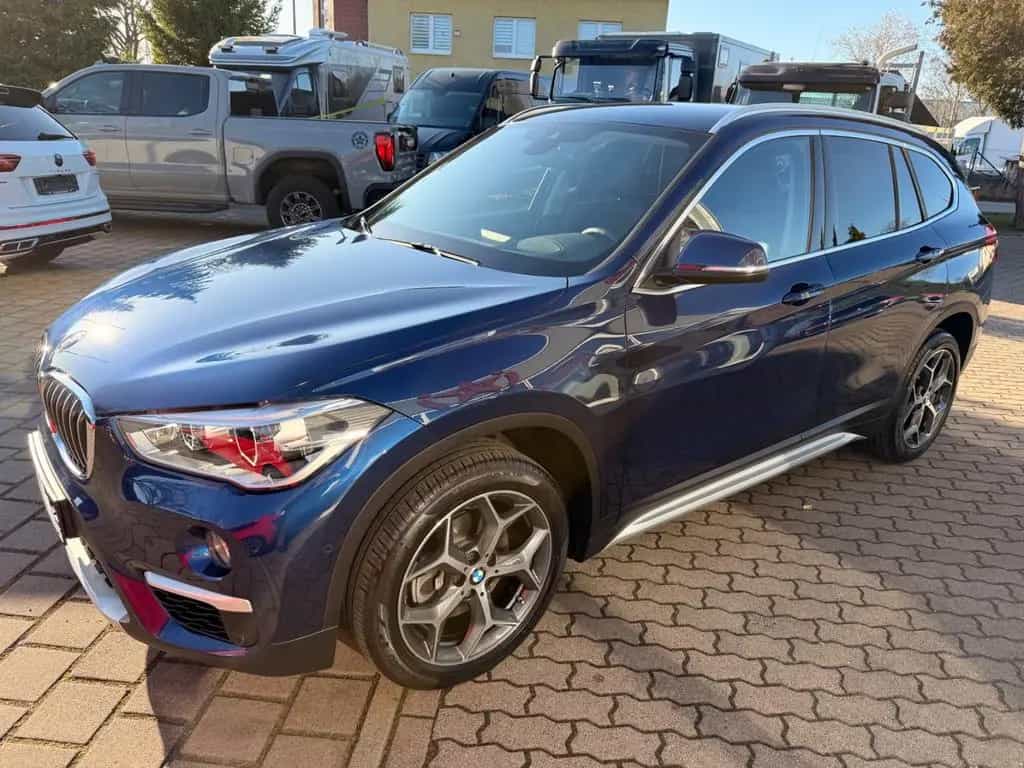 BMW X1 sDrive 18 i xLine 05/2018-photo-3