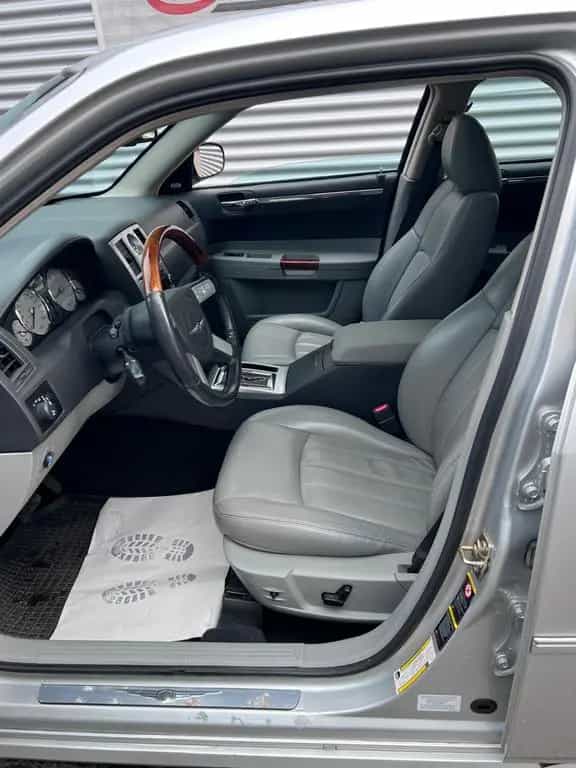 Chrysler 300C T 3.5 Aut.(LPG) XENON/LEDER/SHZ/TEMP/KLIMA 11/2007-photo-13