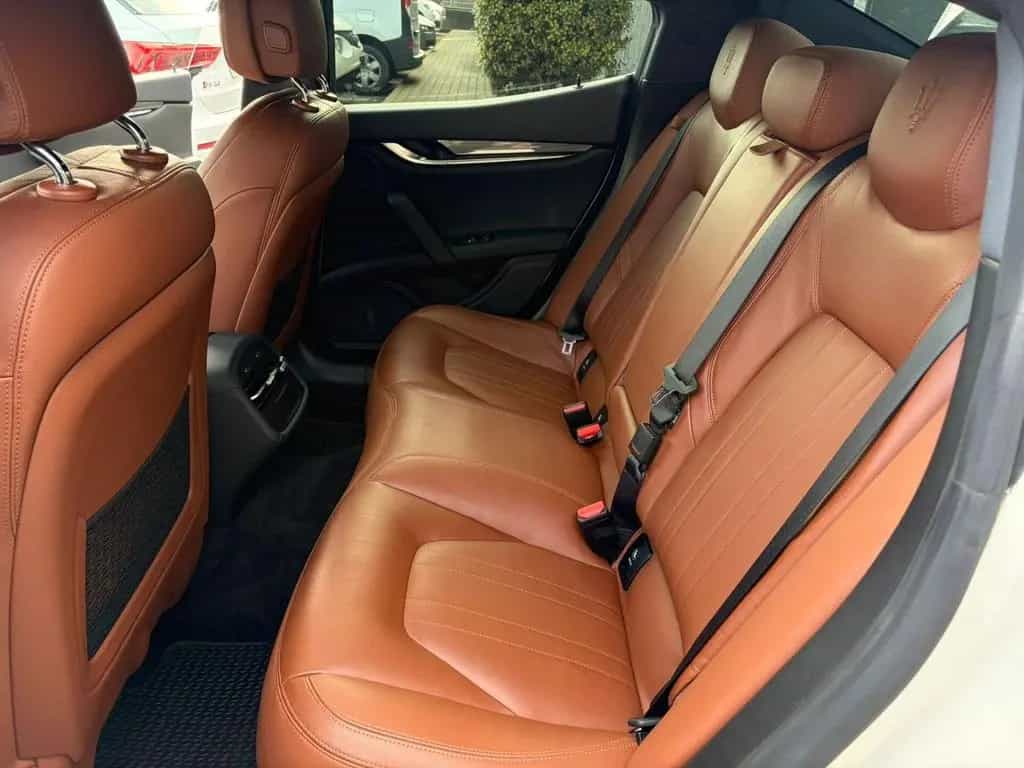 Maserati Ghibli 3.0 V6 ds 250cv auto my16 E6 10/2017-photo-13