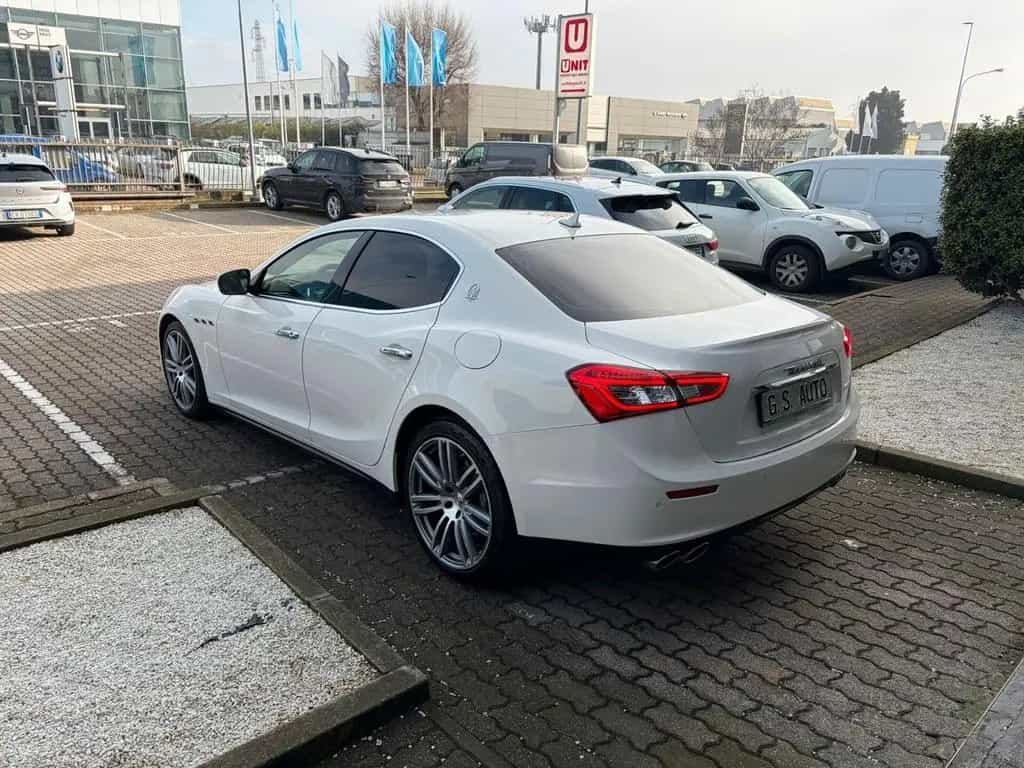 Maserati Ghibli 3.0 V6 ds 250cv auto my16 E6 10/2017-photo-5