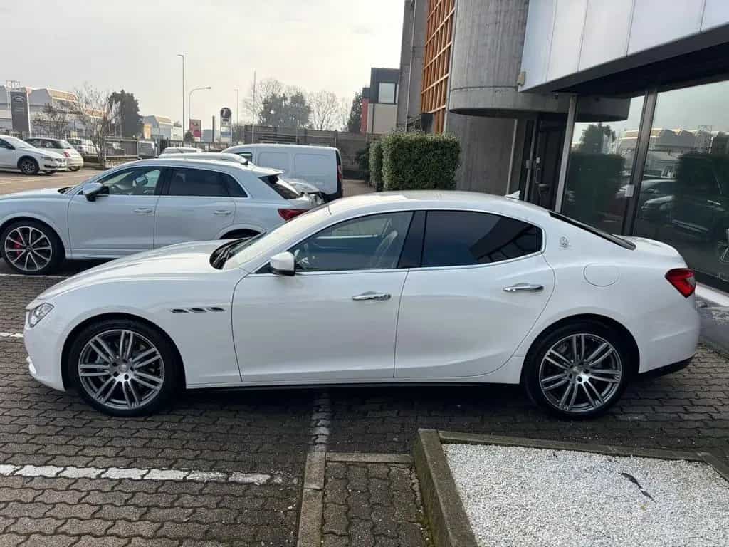 Maserati Ghibli 3.0 V6 ds 250cv auto my16 E6 10/2017-photo-6