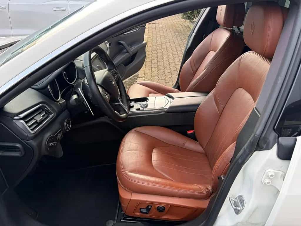 Maserati Ghibli 3.0 V6 ds 250cv auto my16 E6 10/2017-photo-8