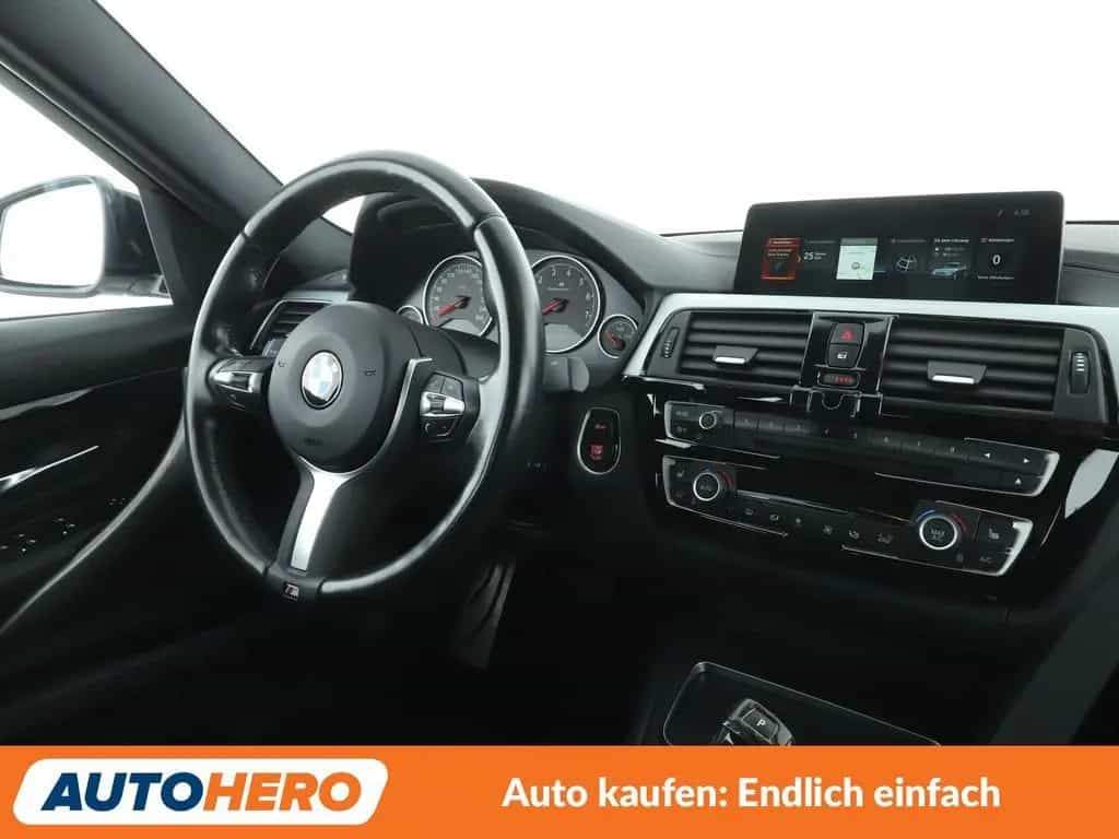 BMW 3 Series 318i M Sport Shadow Aut.*NAVI*LED*PDC*SHZ*TEMPO* 03/2019-photo-11
