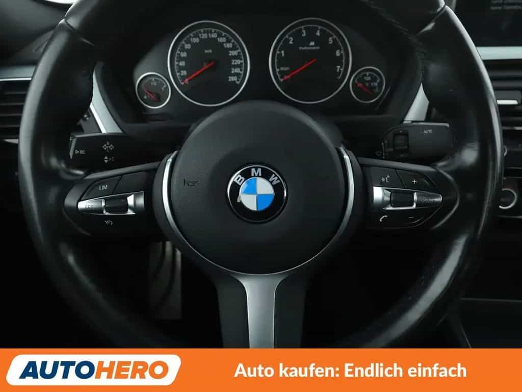 BMW 3 Series 318i M Sport Shadow Aut.*NAVI*LED*PDC*SHZ*TEMPO* 03/2019-photo-17
