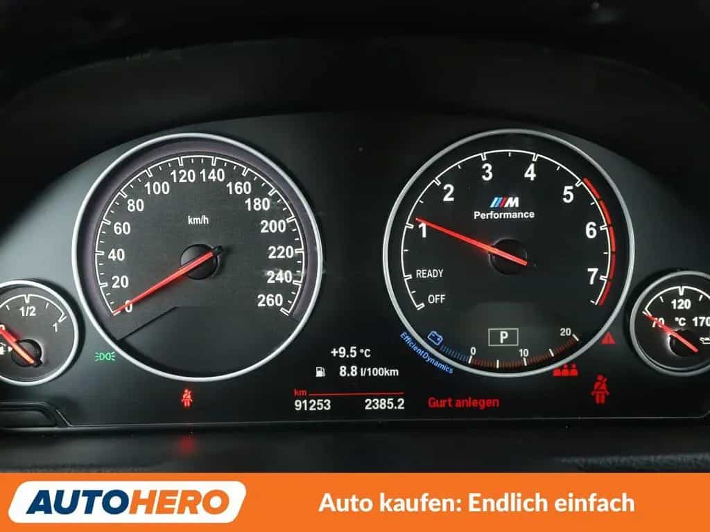 BMW 3 Series 318i M Sport Shadow Aut.*NAVI*LED*PDC*SHZ*TEMPO* 03/2019-photo-18