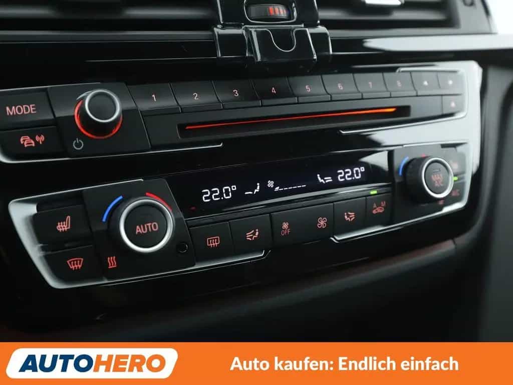 BMW 3 Series 318i M Sport Shadow Aut.*NAVI*LED*PDC*SHZ*TEMPO* 03/2019-photo-20