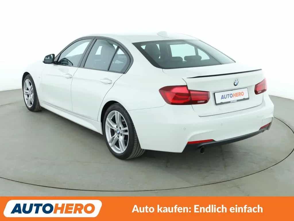 BMW 3 Series 318i M Sport Shadow Aut.*NAVI*LED*PDC*SHZ*TEMPO* 03/2019-photo-2