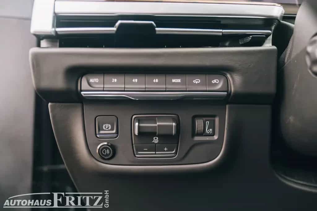 Cadillac Escalade ESV Sport Platinum, TV, Executive Seats null-photo-16