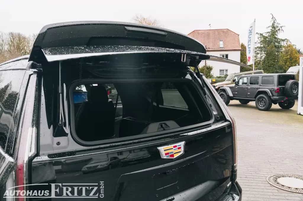 Cadillac Escalade ESV Sport Platinum, TV, Executive Seats null-photo-4