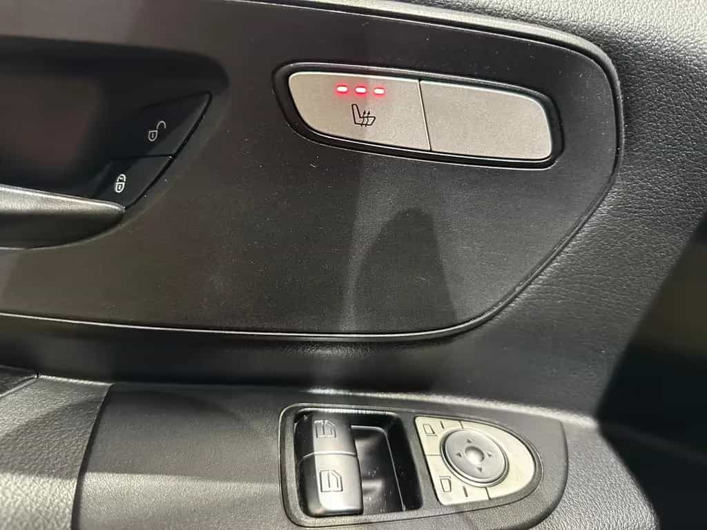 Mercedes-Benz Vito TOURER 114 4X4 LANG 8S BODENFREIHEIT-ERHÖHT 08/2018-photo-13