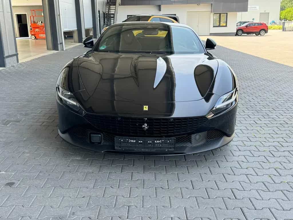 Ferrari Roma Coupe Schwarz 04/2021-photo-5