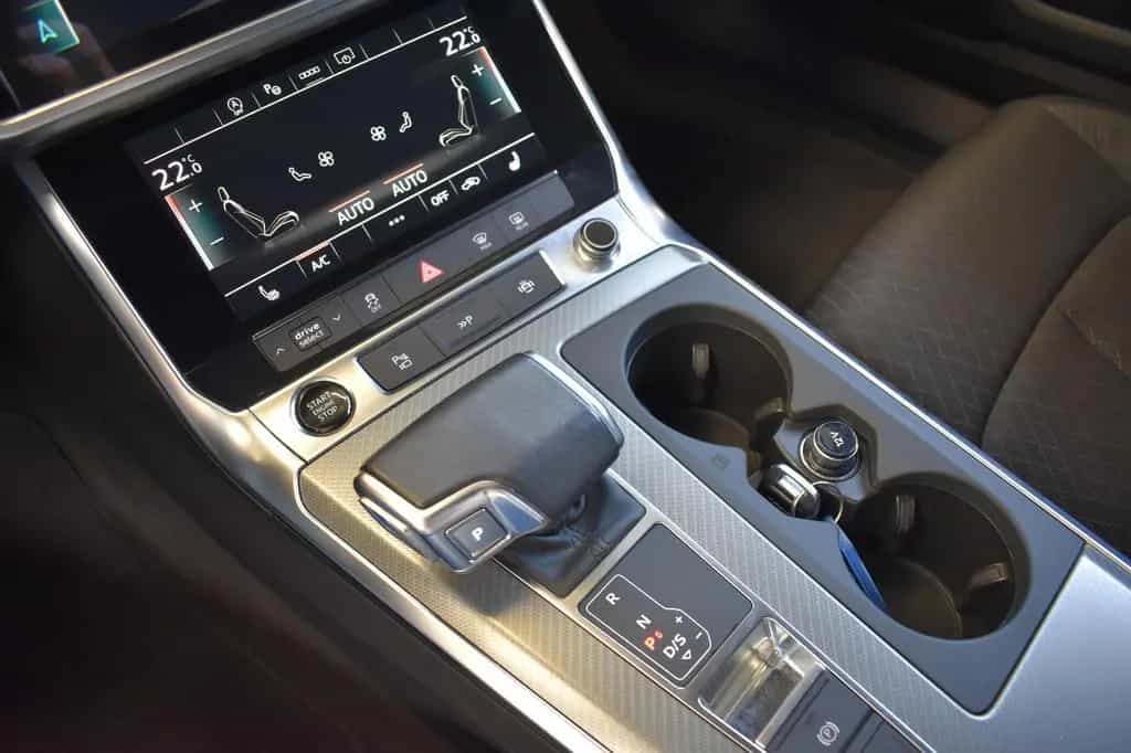 Audi A6 Avant 40TDI S-tronic design LED~VirtualC~ACC 02/2021-photo-17