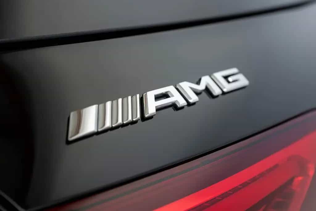 Mercedes-Benz GLE-Class 63 S AMG SUV 4M+ CARBON NIGHT ASSISTENZ 22" 05/2021-photo-17