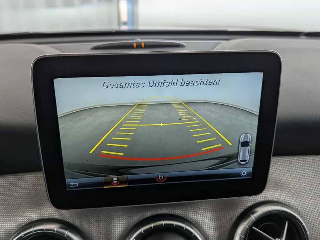 Mercedes-Benz CLA-Class 200 Shooting Brake Urban LED+NAVI+SHZ+RFK+BC 08/2018-photo-19