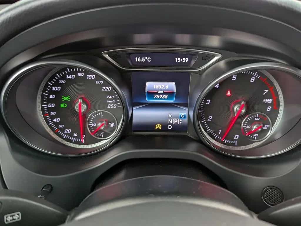 Mercedes-Benz CLA-Class 200 Shooting Brake Urban LED+NAVI+SHZ+RFK+BC 08/2018-photo-24