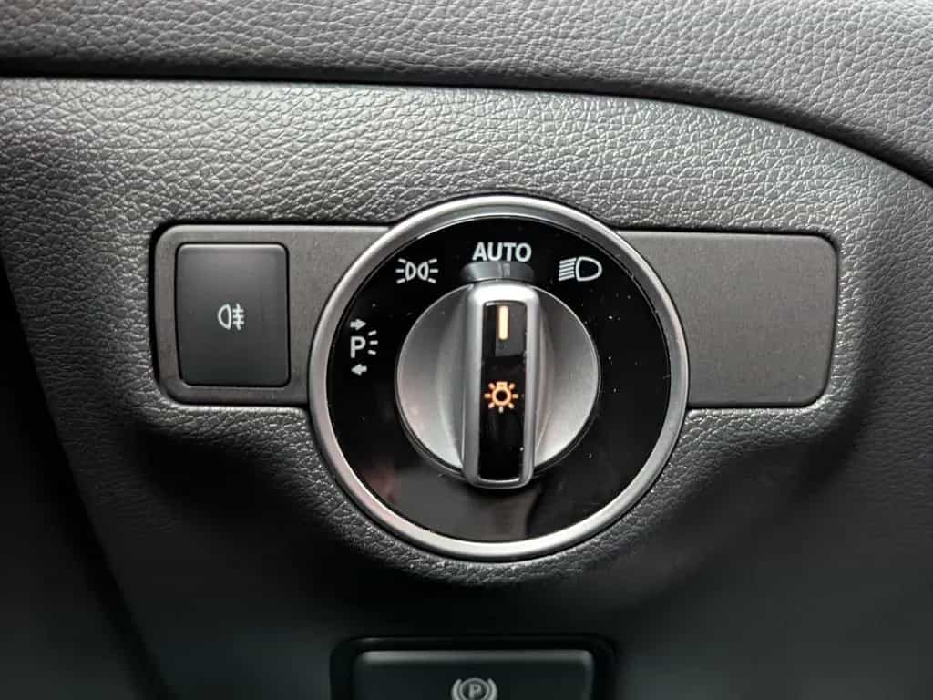 Mercedes-Benz CLA-Class 200 Shooting Brake Urban LED+NAVI+SHZ+RFK+BC 08/2018-photo-27