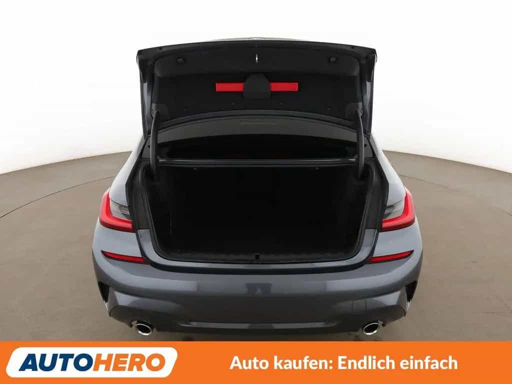 BMW 320 d M Sport Aut.*NAVI*LED*ACC*CAM*PDC*SHZ* 08/2021-photo-16