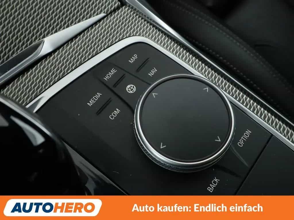 BMW 320 d M Sport Aut.*NAVI*LED*ACC*CAM*PDC*SHZ* 08/2021-photo-28