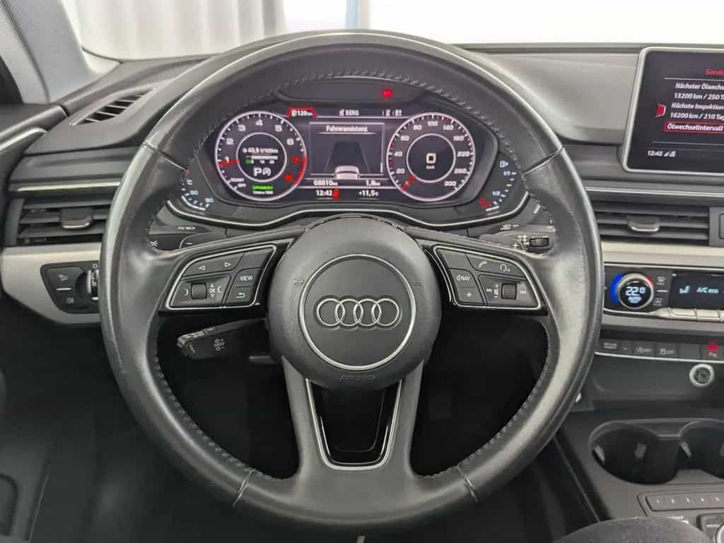 Audi A4 2.0 TFSI Avant sport XENON+NAVI+AHK+SHZ+PDC+ 09/2017-photo-25