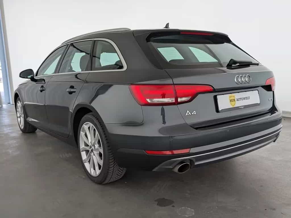 Audi A4 2.0 TFSI Avant sport XENON+NAVI+AHK+SHZ+PDC+ 09/2017-photo-8