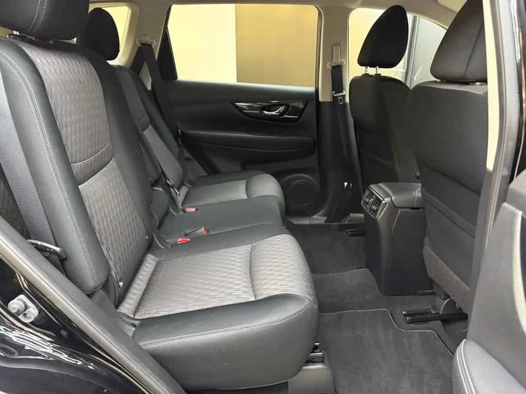 Nissan X-Trail Visia Aut GEPFLEGT NAVI+SHZ+LED+AHK+360+ 10/2019-photo-8
