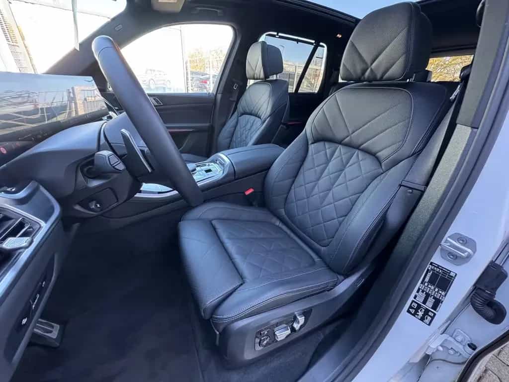 BMW X5 xDrive40d M Sport 2-Achs-Luft AHK PANO h&k 05/2025-photo-13