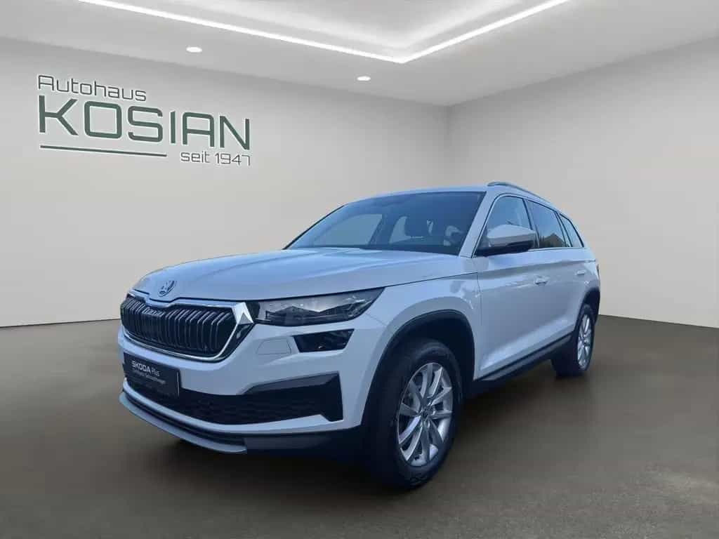 Skoda Kodiaq STYLE 2.0 TSI DSG 4x4 NAVI+AHK+STANDHZG+ 02/2023-photo-0