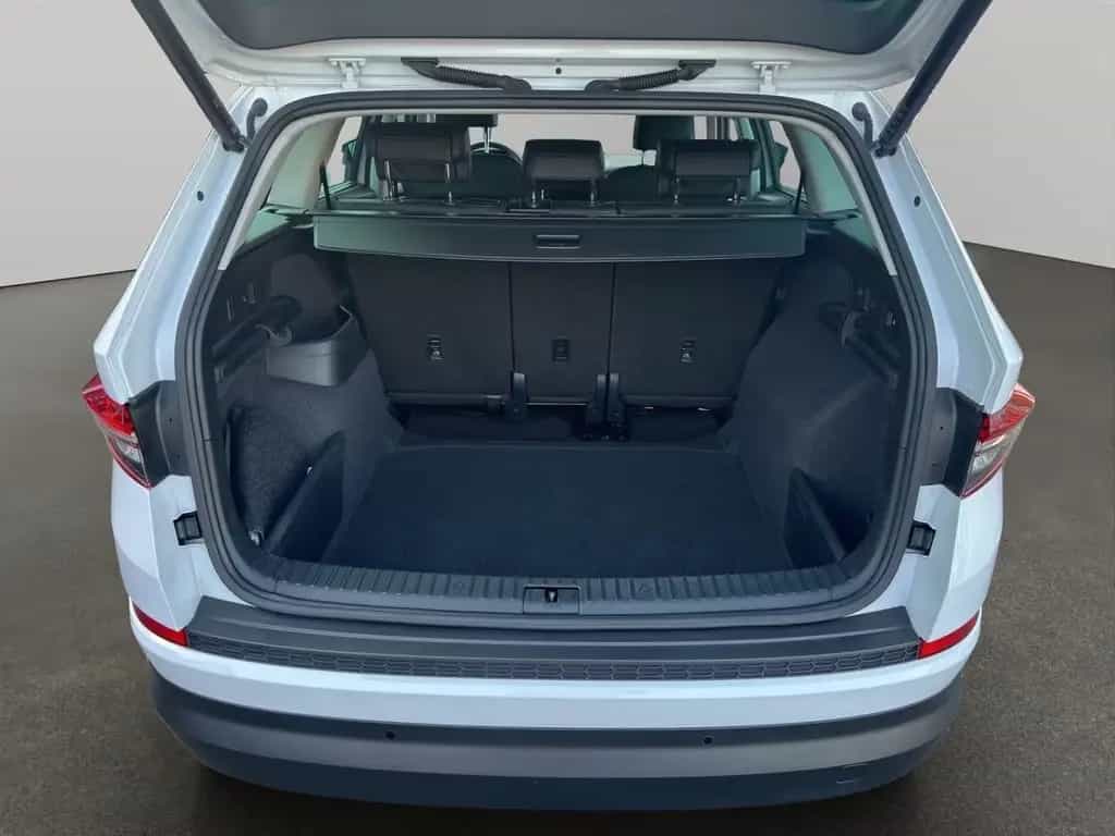 Skoda Kodiaq STYLE 2.0 TSI DSG 4x4 NAVI+AHK+STANDHZG+ 02/2023-photo-16