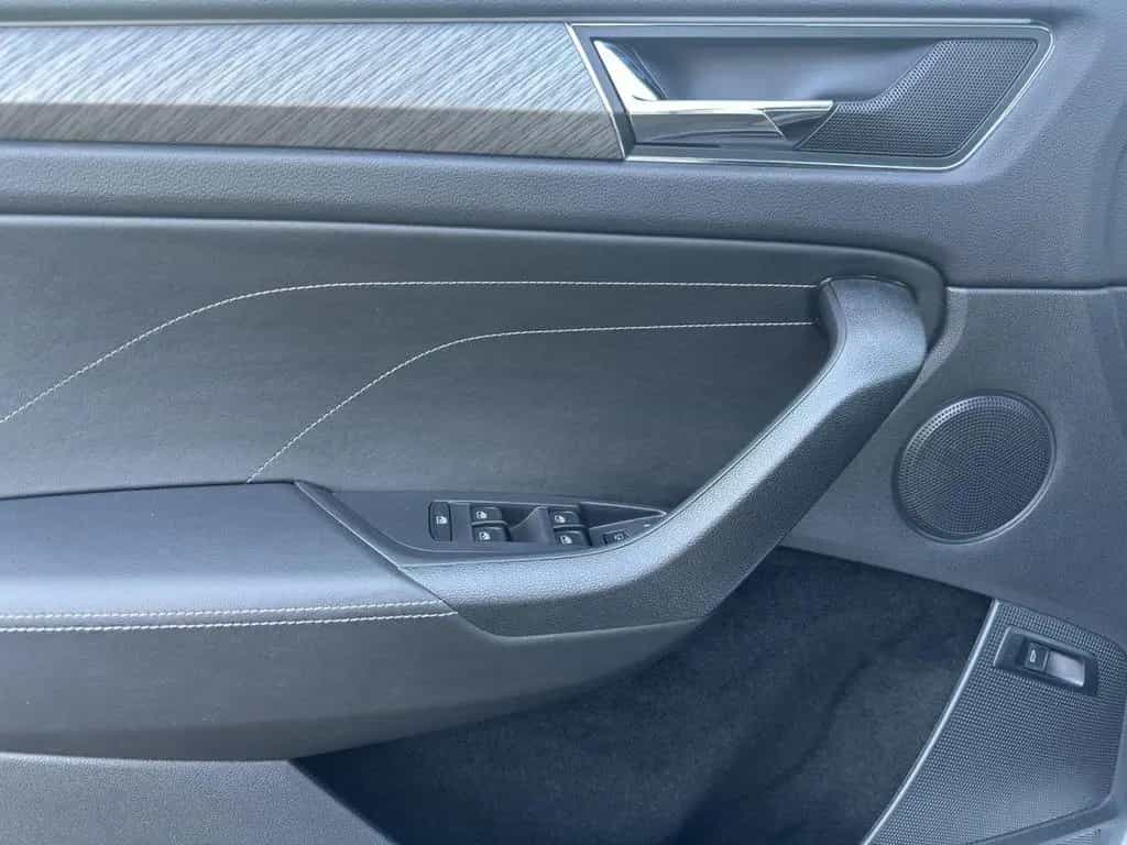 Skoda Kodiaq STYLE 2.0 TSI DSG 4x4 NAVI+AHK+STANDHZG+ 02/2023-photo-18