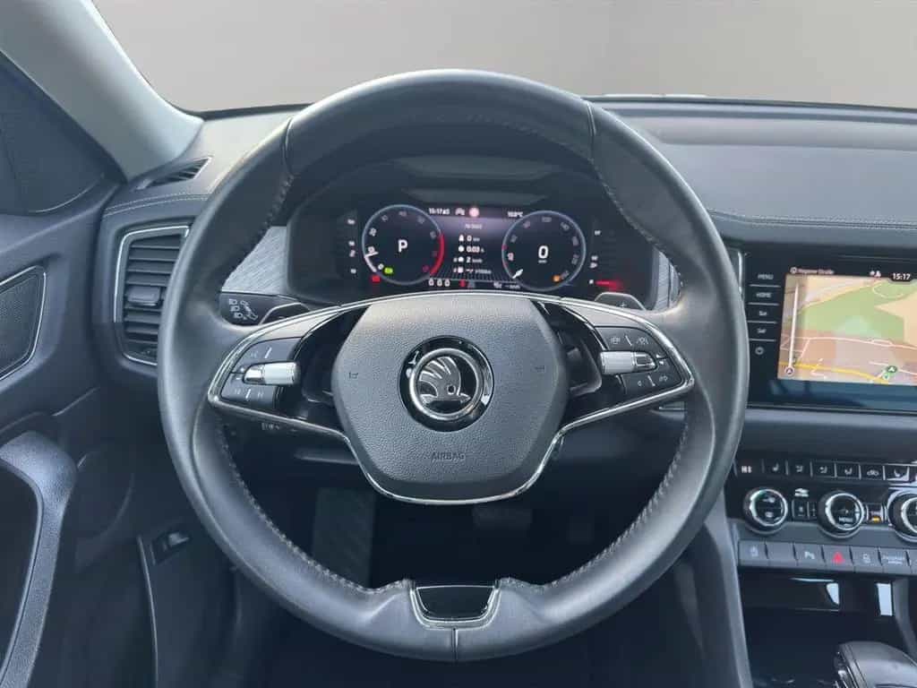 Skoda Kodiaq STYLE 2.0 TSI DSG 4x4 NAVI+AHK+STANDHZG+ 02/2023-photo-9