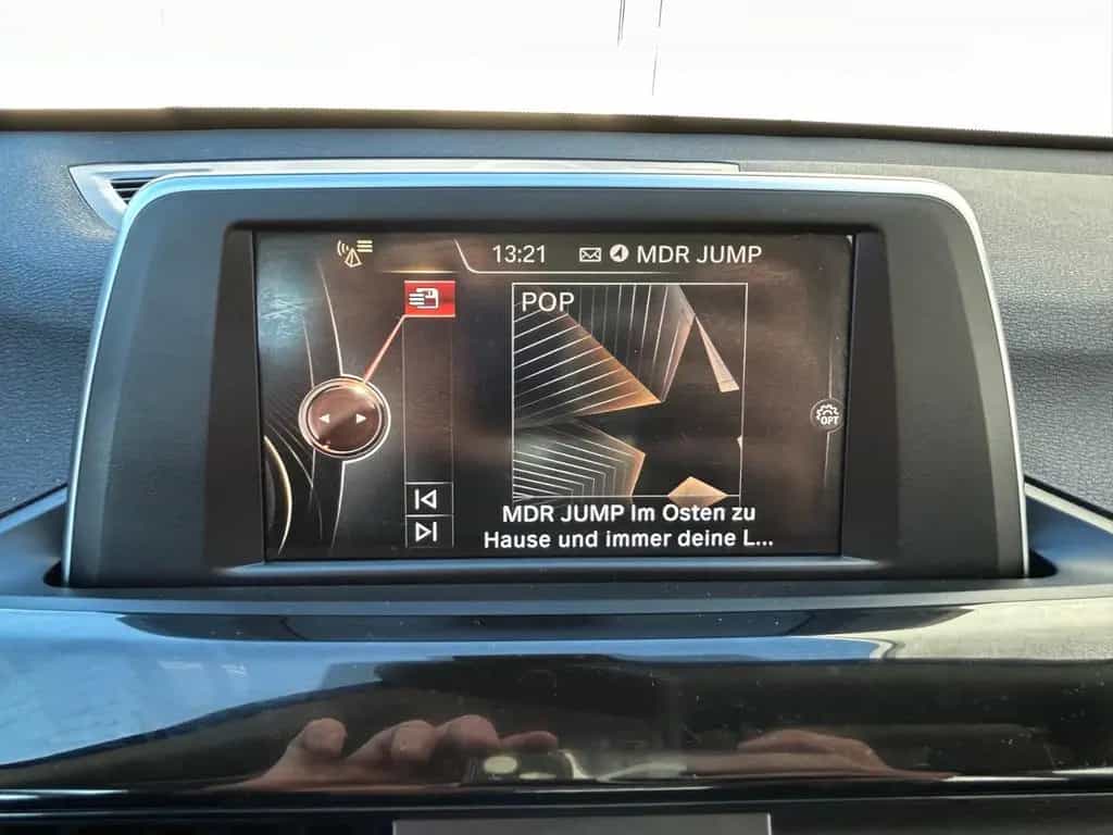 BMW X1 sDrive 18d Sport Line KLIMA LED NAVI PDC PANO 12/2016-photo-10