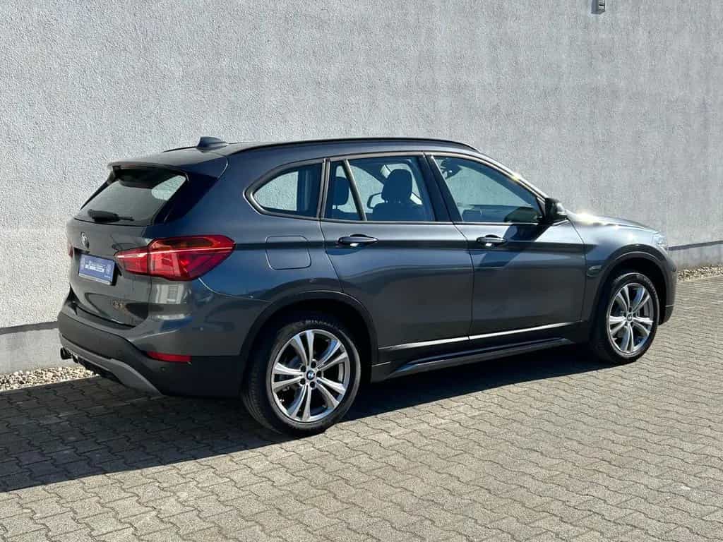 BMW X1 sDrive 18d Sport Line KLIMA LED NAVI PDC PANO 12/2016-photo-2