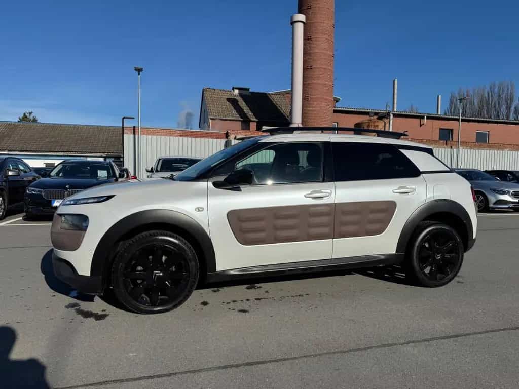 Citroën C4 Cactus *SHINE*EDITITION*TÜVNEU*RFK*SITZH 03/2016-photo-3