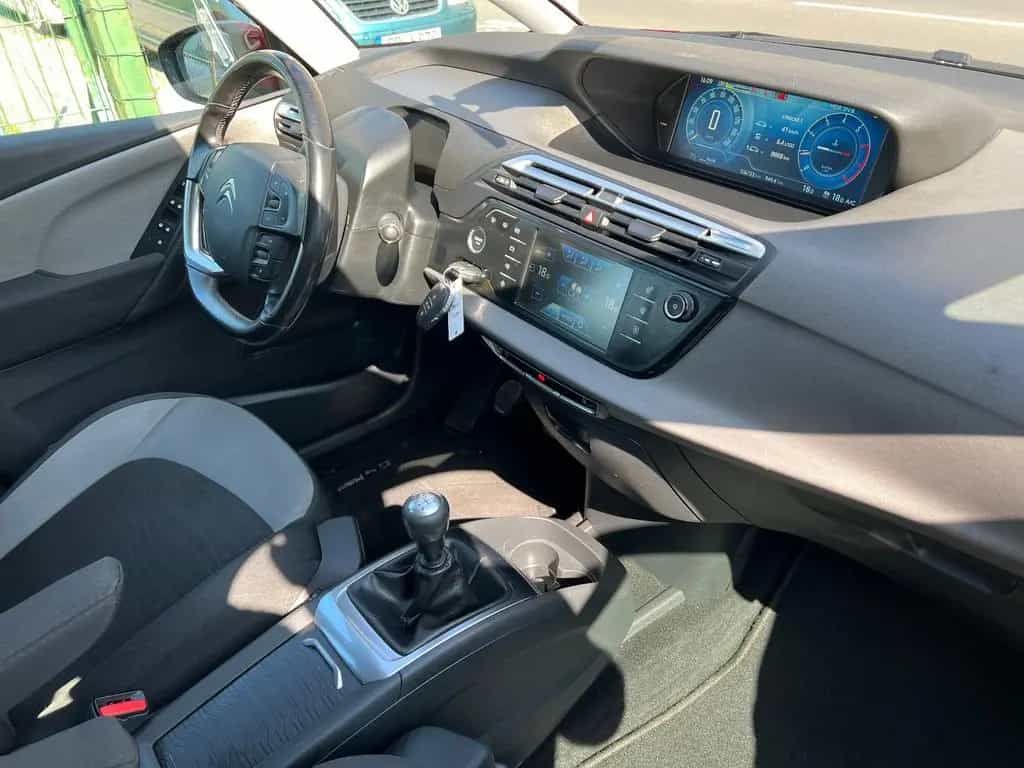 Citroën C4 Picasso/Spacetourer Selection 1-Hand Navi 08/2015-photo-8