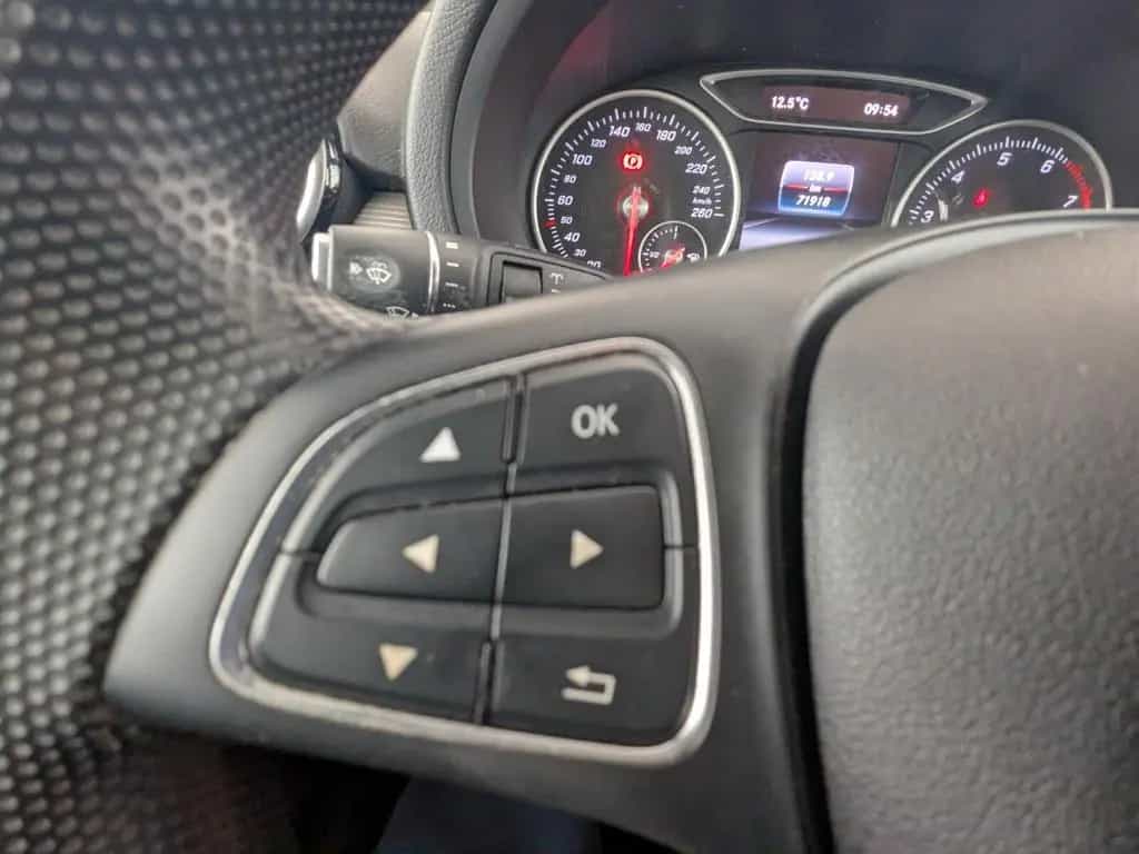 Mercedes-Benz B-Class 200 Style LED+AHK+NAVI+PDC+SHZ+Klima/P-Lenkung 06/2016-photo-23