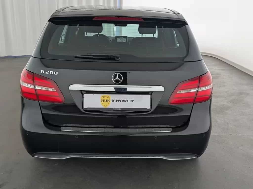 Mercedes-Benz B-Class 200 Style LED+AHK+NAVI+PDC+SHZ+Klima/P-Lenkung 06/2016-photo-6
