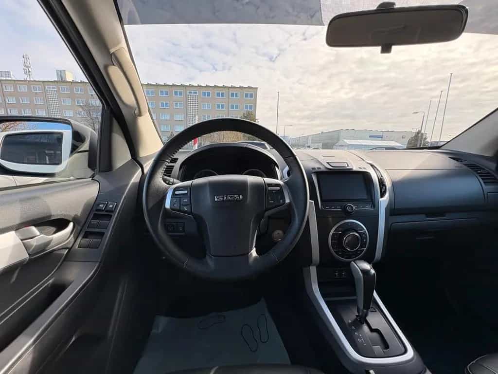 Isuzu D-Max Double Cab 4WD LS Aut.Nav.Standheizung 03/2018-photo-10