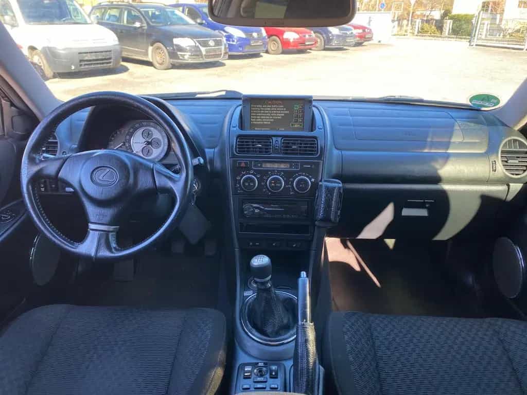 Lexus IS 200 Sport Cross 04/2003-photo-15