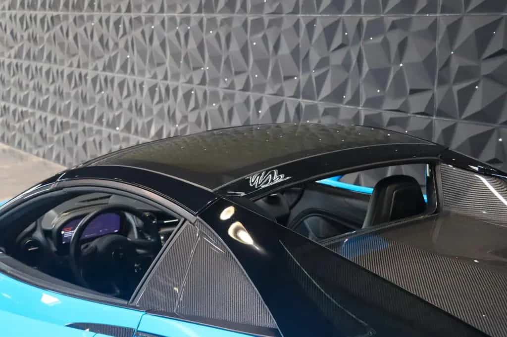McLaren 765LT Spider - Full Carbon - Lift - B&W 10/2021-photo-14