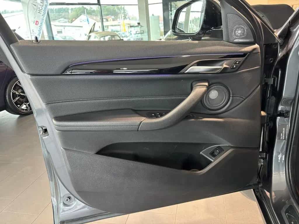 BMW X2 xDrive20d Advantage Plus Head-Up HK HiFi DAB 08/2019-photo-10