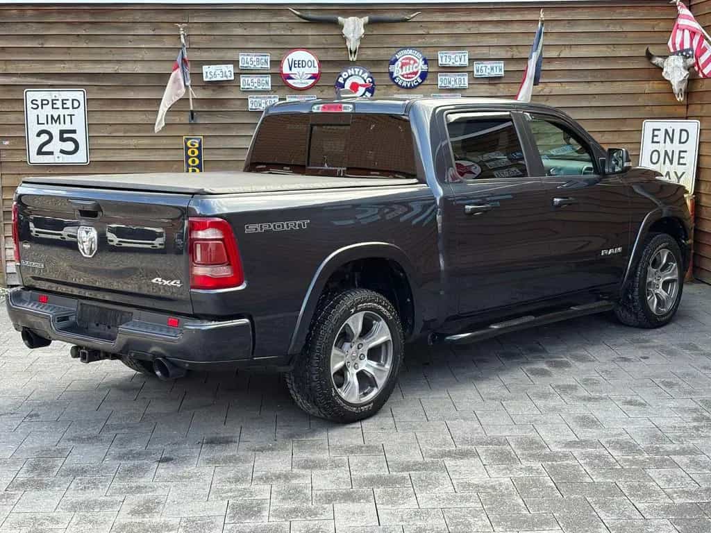 Dodge RAM 1500 5,7 Laramie Sport LPG CrewCab LED AHK 07/2021-photo-14